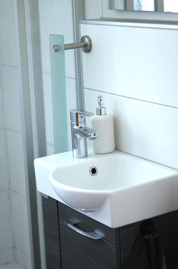 Schoene Helle Ferienwohnung In Waldnaehe 베르힝 외부 사진